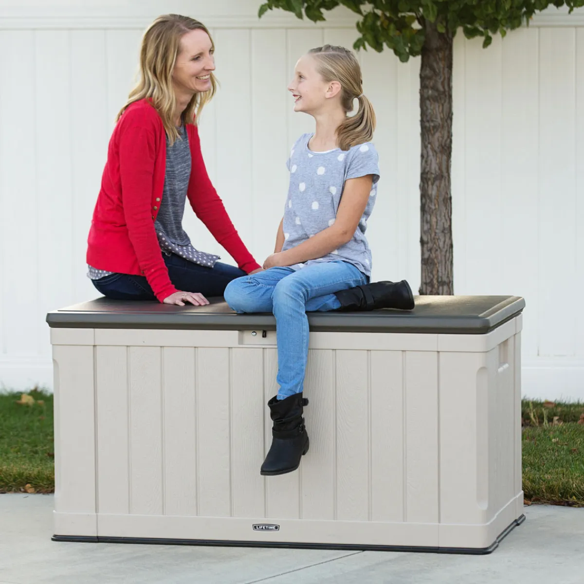 Kissenbox Harmony 440 L 64x127,9x67,2cm Lichtgrau^Lifetime Hot