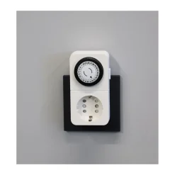 Unitec Tageszeitschaltuhr Greenline analog combini innen ws